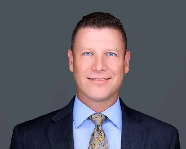 Professional corporate headshot example 1 - Exton photography by Images by IBA