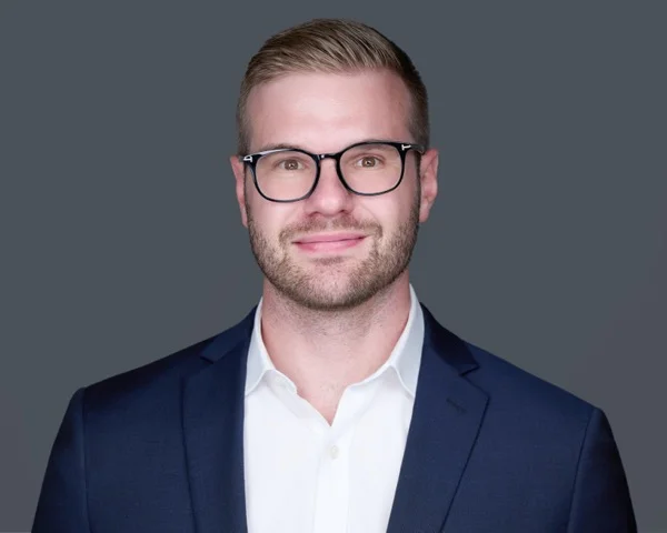 Professional corporate headshot example 4 - Exton photography by Images by IBA